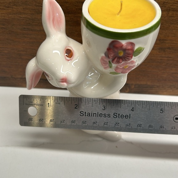Vintage 1981 Avon White Ceramic Bunny Candle Holder With Floral Design - Picture 10 of 14